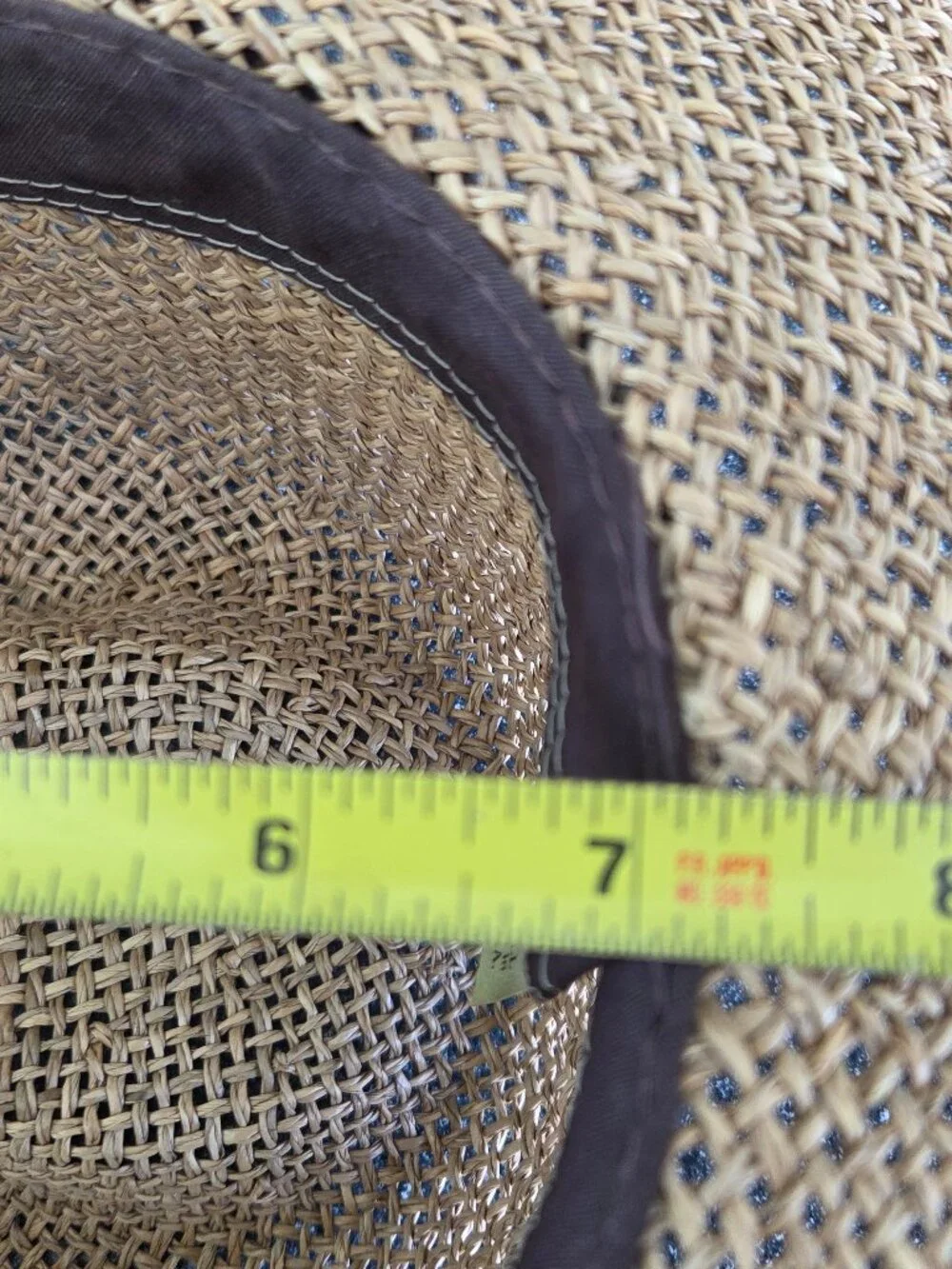 Straw hat with gray fabric band Wide 3